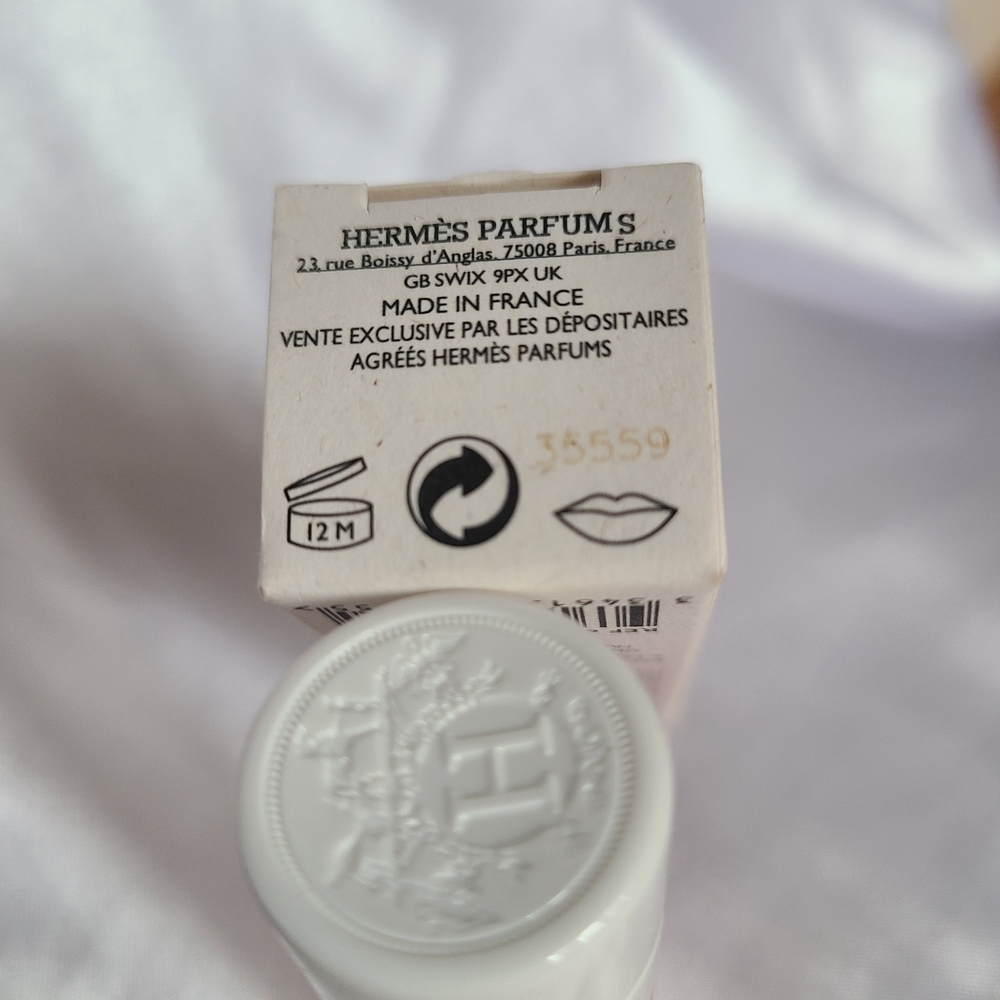 Hermesistible Lip Care Oil in Rose Pitaya New With Box - Picture 7 of 7